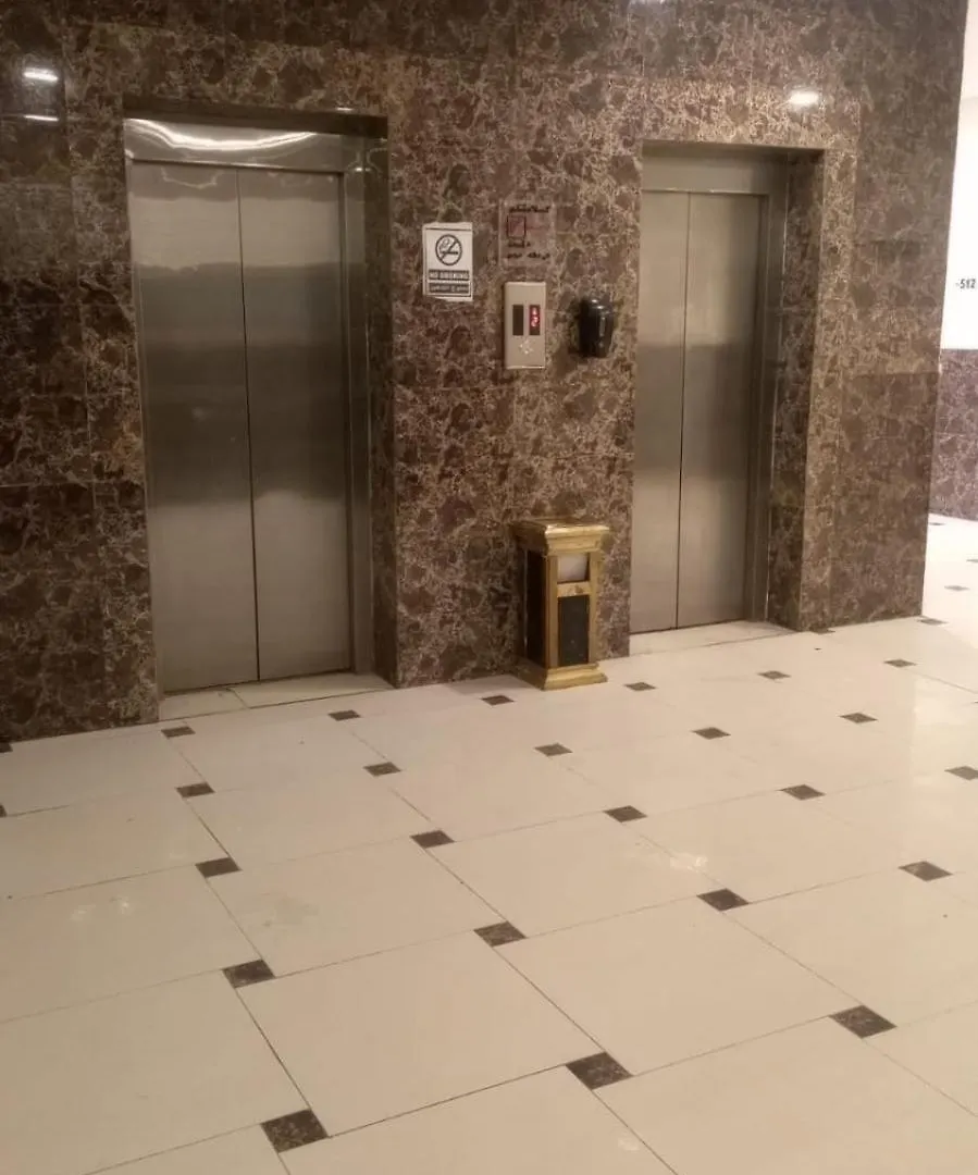 Hotel Aram Room Riyadh